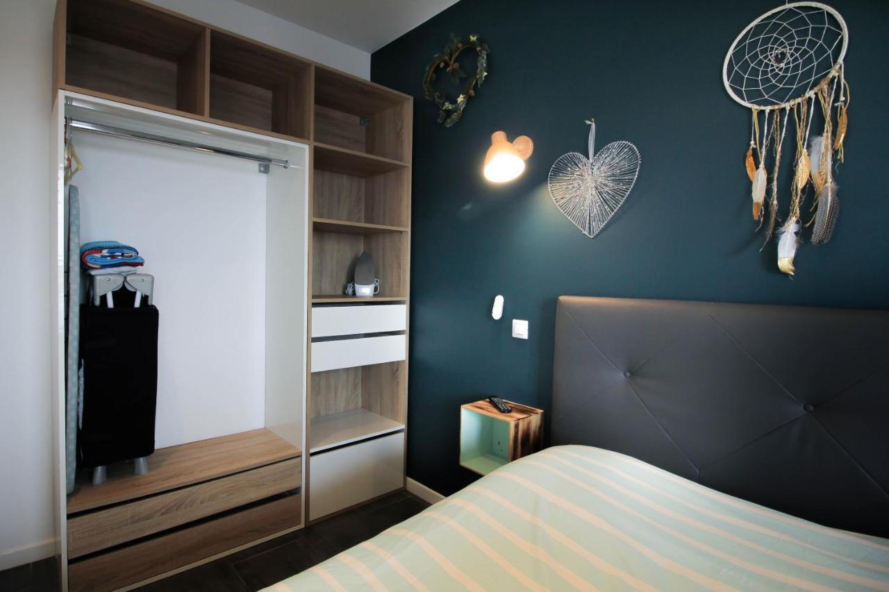 Ferienwohnung Carcassonne Centre Avec Balcon Et Parking Exterior foto